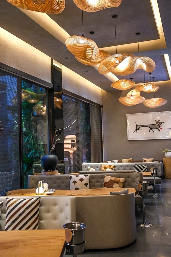 台北市中山區「Poetry 如詩」最美餐酒館在這