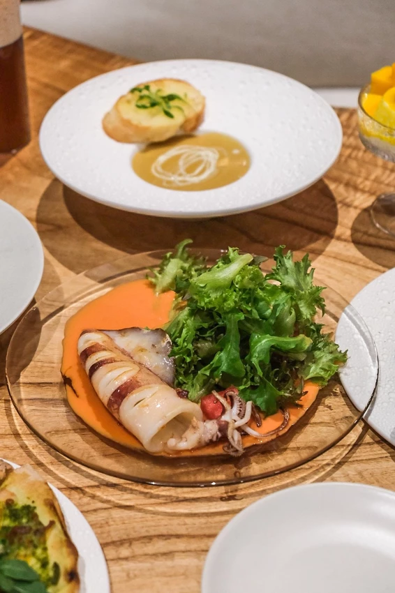 台北市中山區「Poetry 如詩」最美餐酒館在這