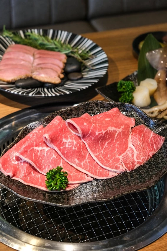 新竹市東區「揪好客」頭圍比「它」多一公分折「1元」