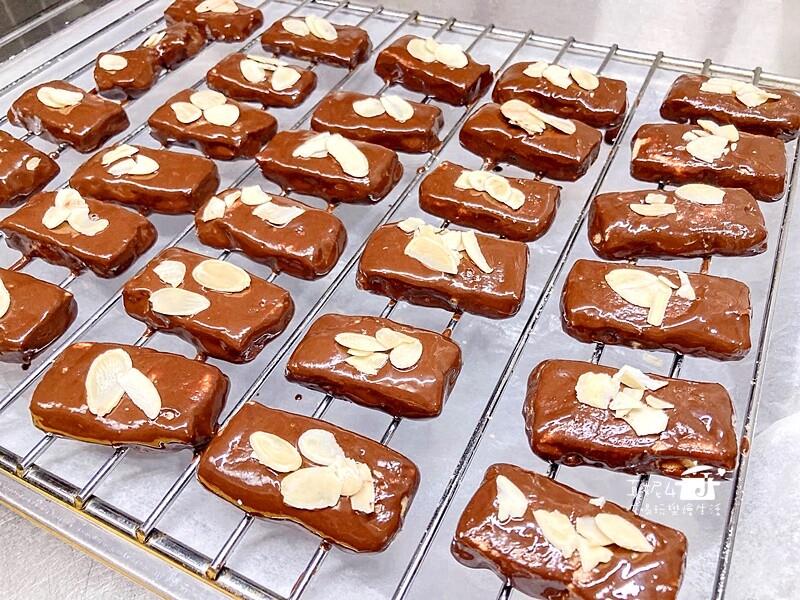 烘焙筆記！自製巧克力餅乾食譜，輕鬆做出美味堅果巧克力餅乾