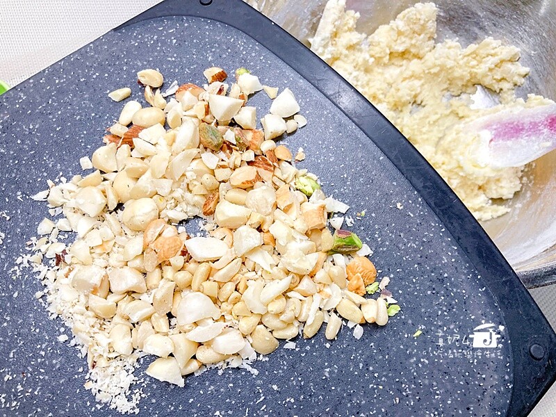 烘焙筆記！自製巧克力餅乾食譜，輕鬆做出美味堅果巧克力餅乾