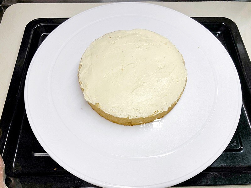 烘焙筆記!海鹽乳酪鮮奶油蛋糕製作全攻略，輕鬆告別奶油霜厚重感