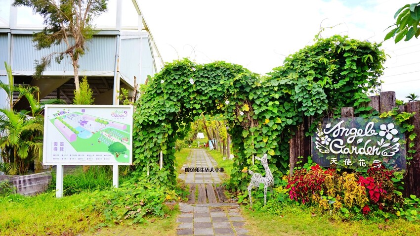 /tmp/php8BRxhc /tmp/php8BRxhc