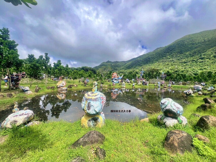 /tmp/php1BH2Lr /tmp/php1BH2Lr