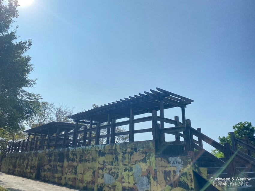 漯底山自然公園!高雄彌陀景點秘境,探索海濱惡地景觀與泥火山奇觀