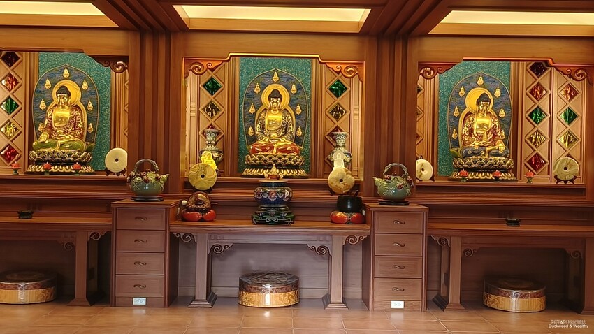 梅山巧雲小棧龍王金殿,體驗金光閃閃仙氣十足的嘉義景點