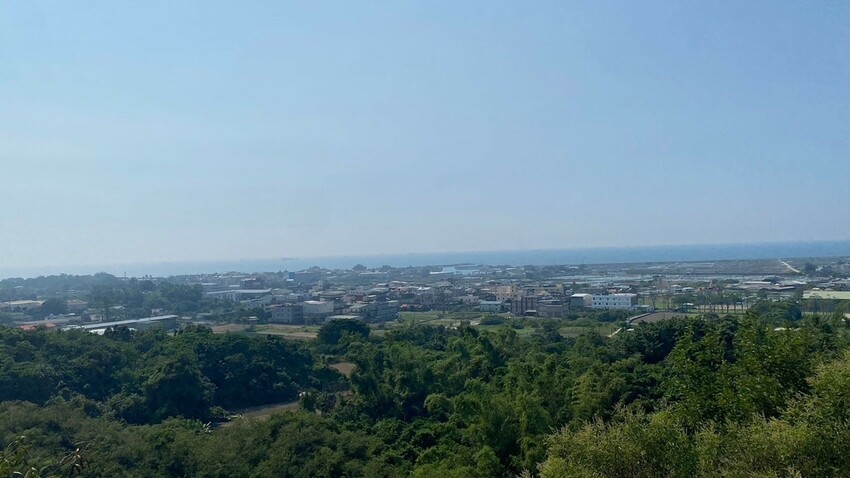 漯底山自然公園!高雄彌陀景點秘境,探索海濱惡地景觀與泥火山奇觀