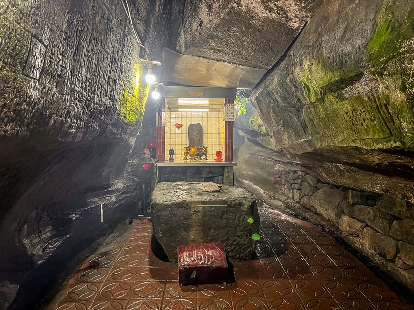 基隆仙洞巖佛手洞，台版地下城奇觀，必訪基隆景點推薦