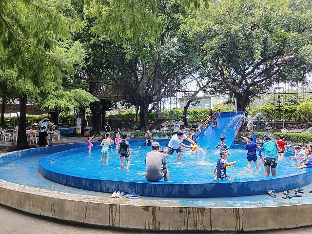 彰化親子景點首選！ 暑假必衝沐卉親子農場，沁涼水滑梯、彩虹瀑布全家都玩翻