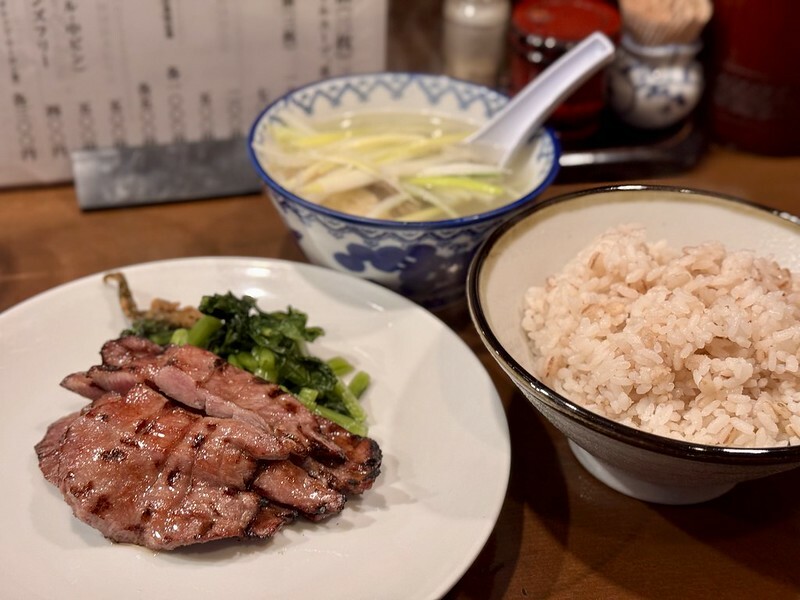 日本仙台牛舌傳奇老店！味太助本店超過70年烤牛舌，老饕必吃仙台美食。