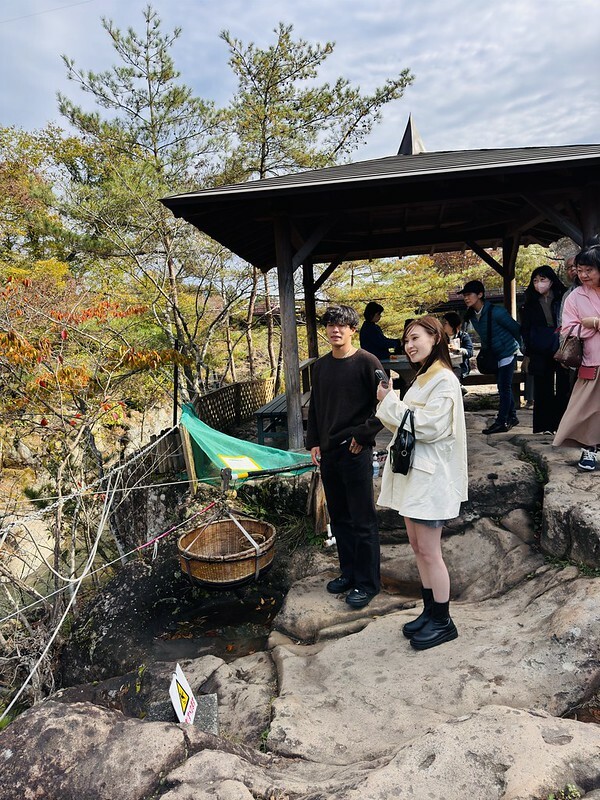 日本岩手飛天糰子！百年郭公飛天糰子超特別，裝籃子飛越溪谷運給你。