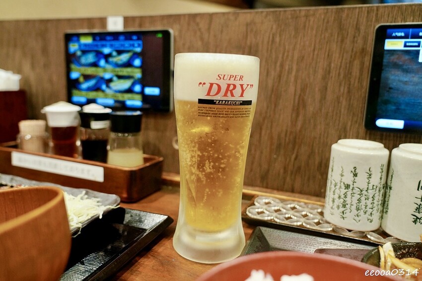東京新宿美食｜しんぱち食堂 西武新宿店，超人氣炭火焼干物定食