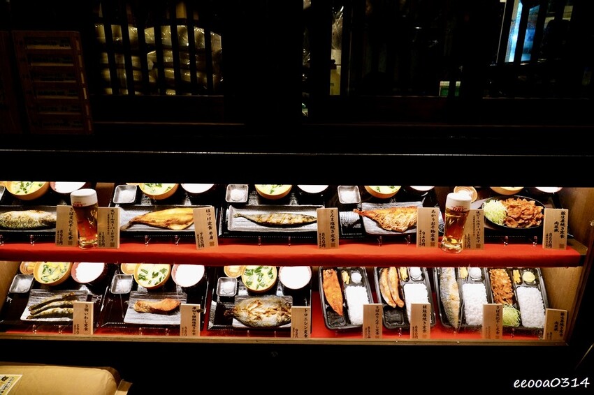 東京新宿美食｜しんぱち食堂 西武新宿店，超人氣炭火焼干物定食