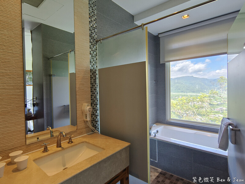 香格里拉休閒農場,宜蘭住宿首選,親子景點玩樂趣,銀絨牡丹季必訪秘境