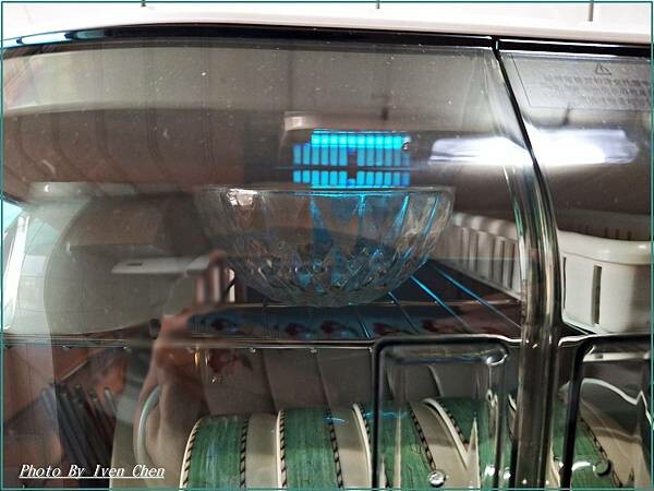 《開箱》廚房最的小家電-『75L紫外線殺菌烘碗機 』  Iv