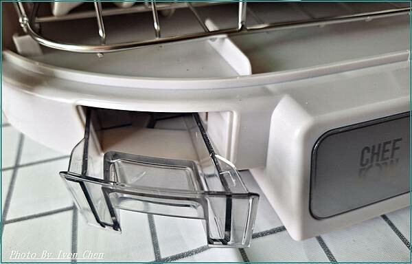 《開箱》廚房最的小家電-『75L紫外線殺菌烘碗機 』  Iv