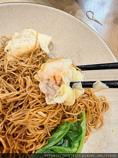 {澳門美食}路環碼頭麵館分店，路環必吃美食之一，超推清湯牛腩