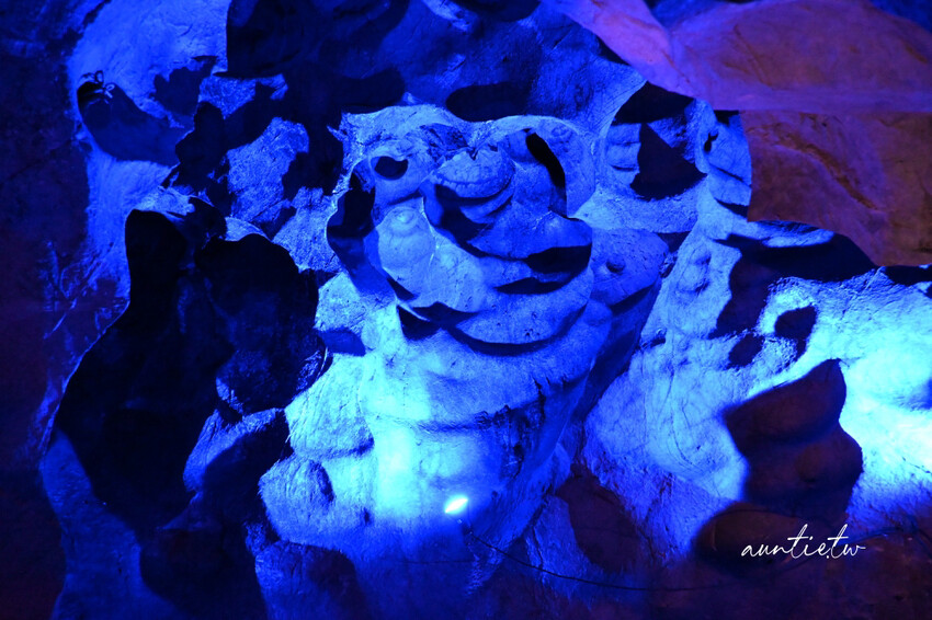 日本最長水中鐘乳石洞！大分旅遊必訪水中鐘乳石洞，玩浮潛泡桑拿秘境。