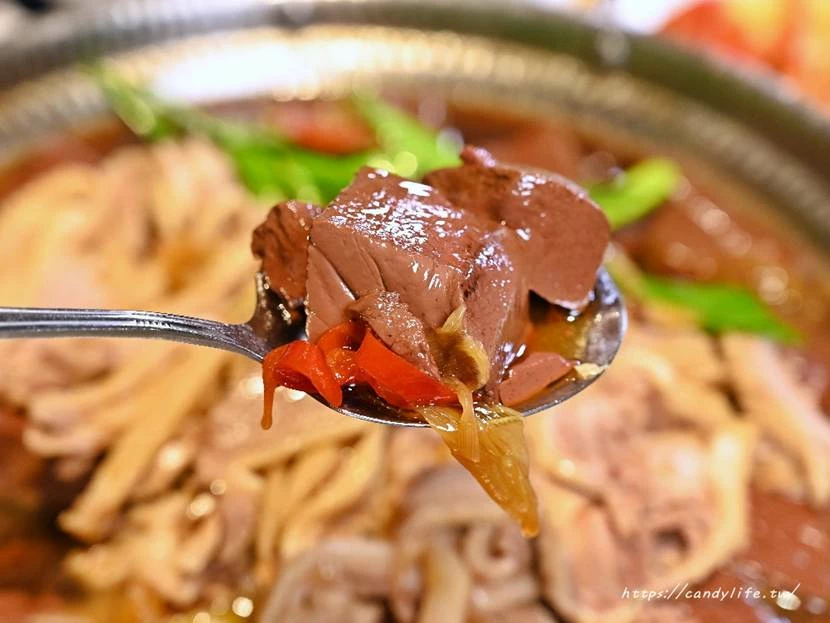 台中市北屯區新天地集團80周年限定菜色登場!經典美味帶您嚐鮮新天地