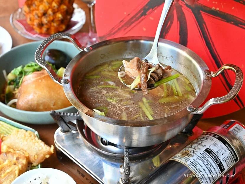 台中市南屯區有春茶館全新改裝！台中人氣茶館再升級，新菜色、人氣必點一次看，平日用餐不限時