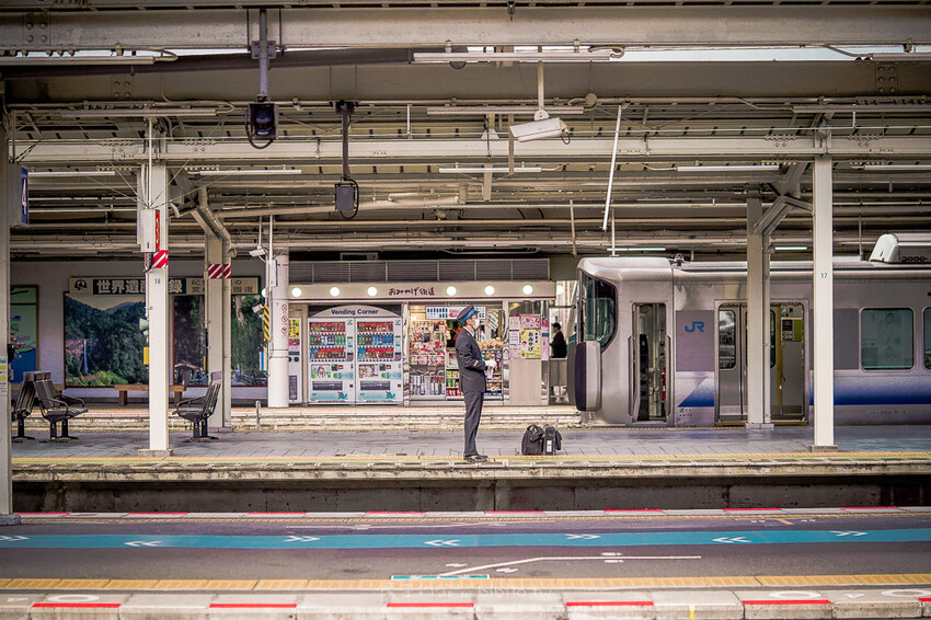 日本和歌山鯛魚列車！南海加太線半日遊，暢遊加太町漁村與特色電車體驗。
