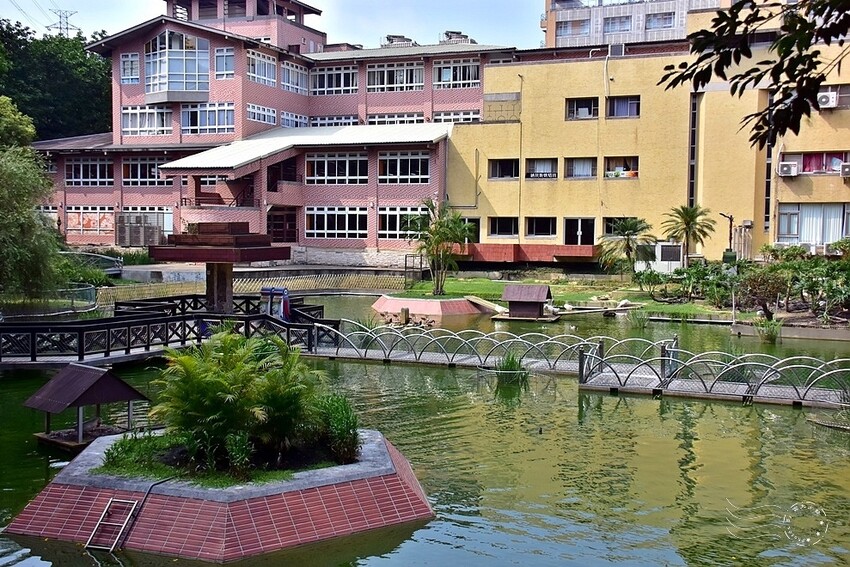 嘉義大學:沁心湖