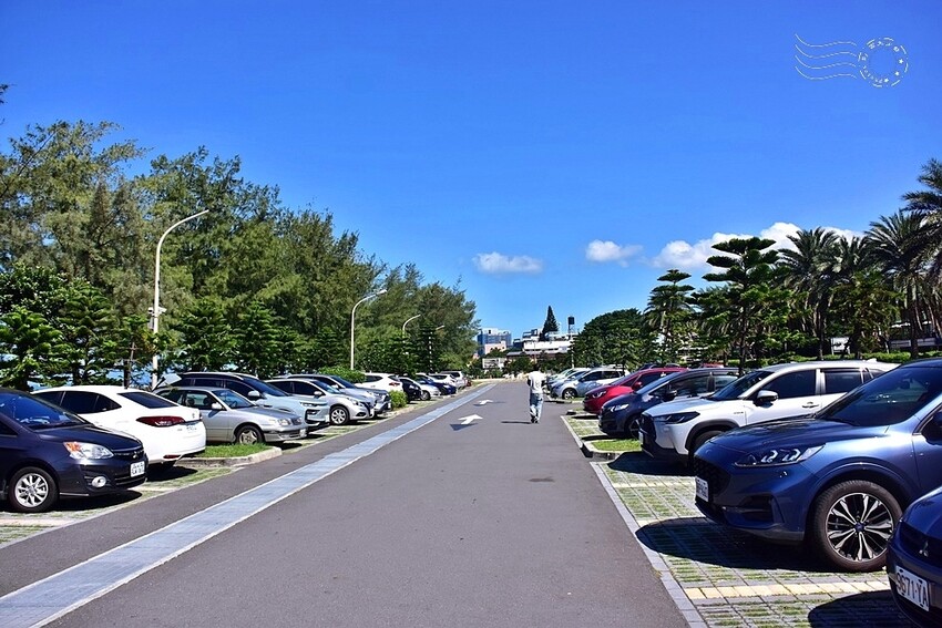 三芝淺水灣停車場