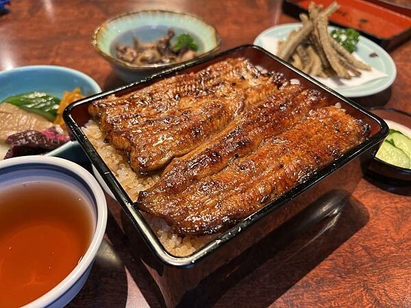 東京千葉【鰻魚老店 川豐 本店】成田山表參道百年鰻魚飯 !