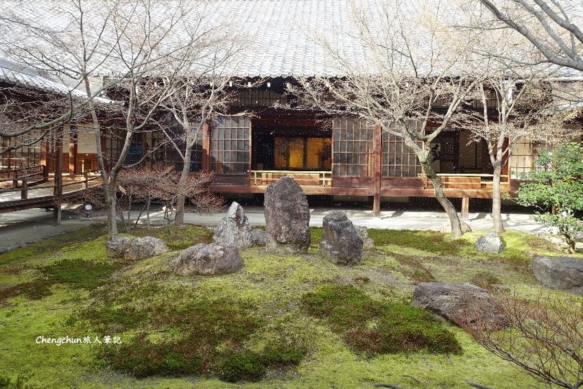 京都【建仁寺 】少了楓紅多了幽靜，美...不打折 !