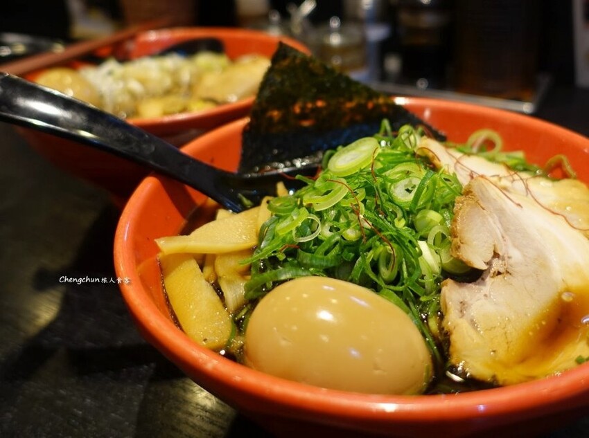 京都車站美食【麺家 いろは 京都駅ビル 拉麺小路店】吃慣了白