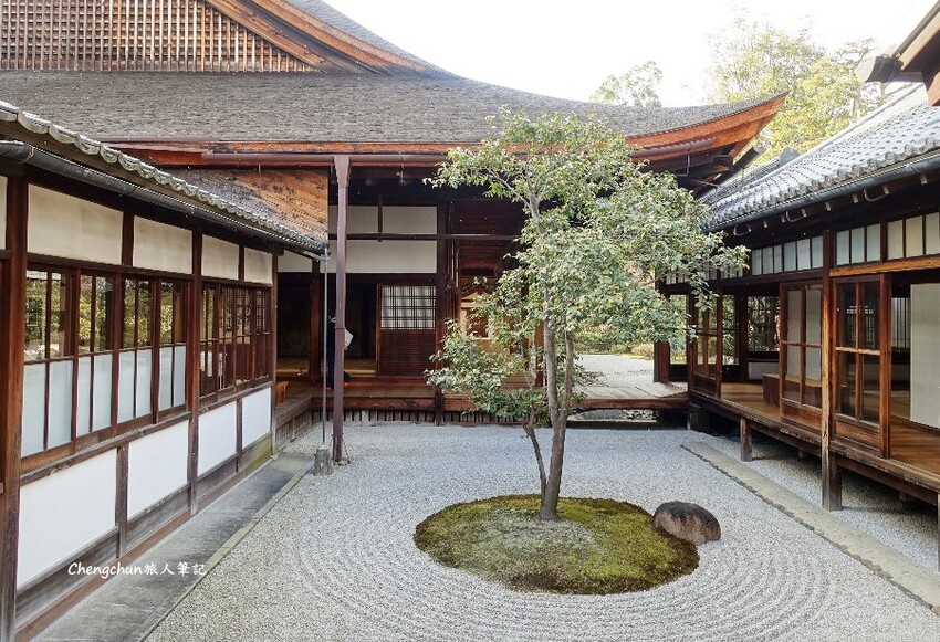 京都【建仁寺 】少了楓紅多了幽靜，美...不打折 !