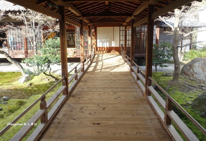 京都【建仁寺 】少了楓紅多了幽靜，美...不打折 !
