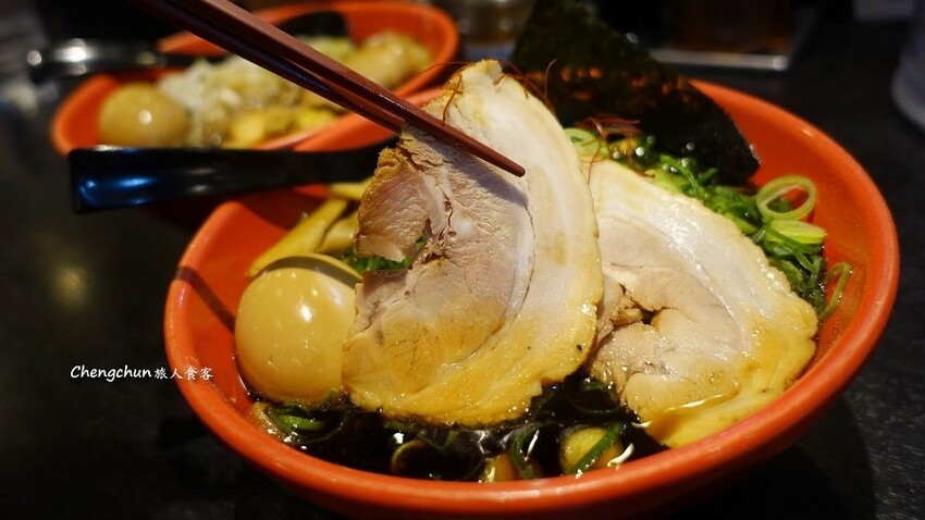 京都車站美食【麺家 いろは 京都駅ビル 拉麺小路店】吃慣了白