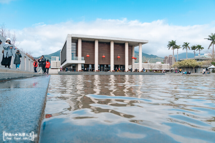 北投景點秘境！法鼓山農禪寺清水模建築，極簡禪風帶來心靈寧靜。