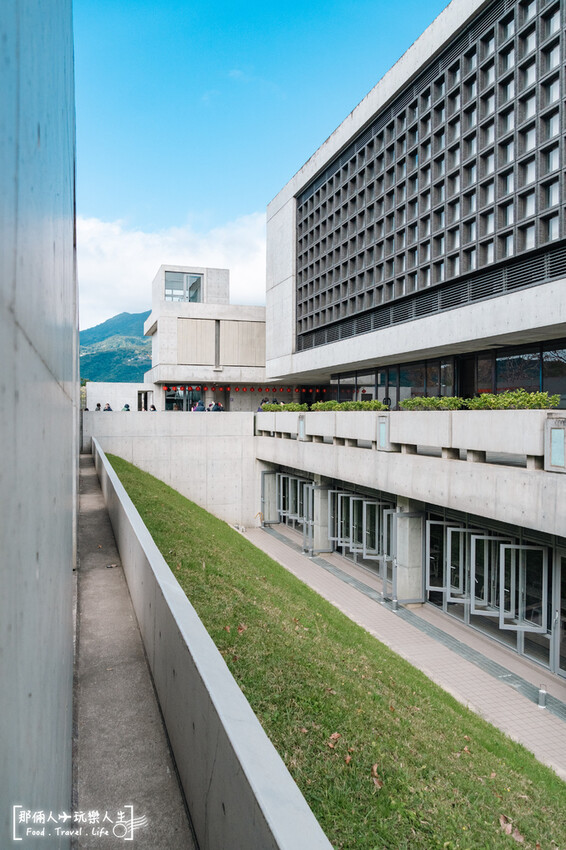 北投景點秘境！法鼓山農禪寺清水模建築，極簡禪風帶來心靈寧靜。