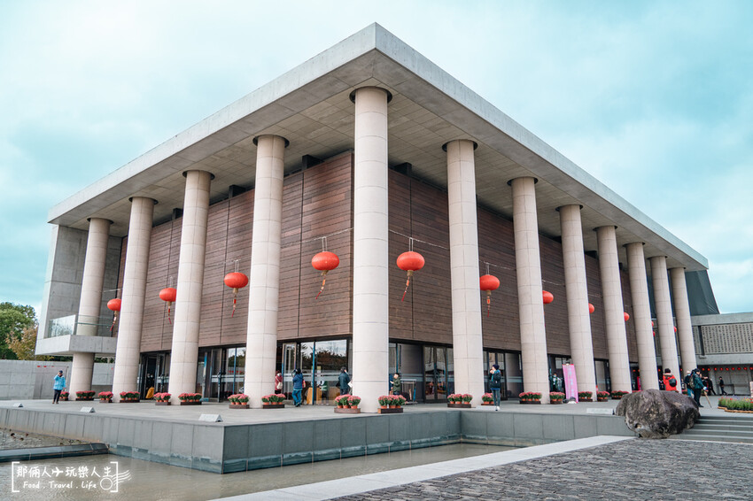 北投景點秘境！法鼓山農禪寺清水模建築，極簡禪風帶來心靈寧靜。