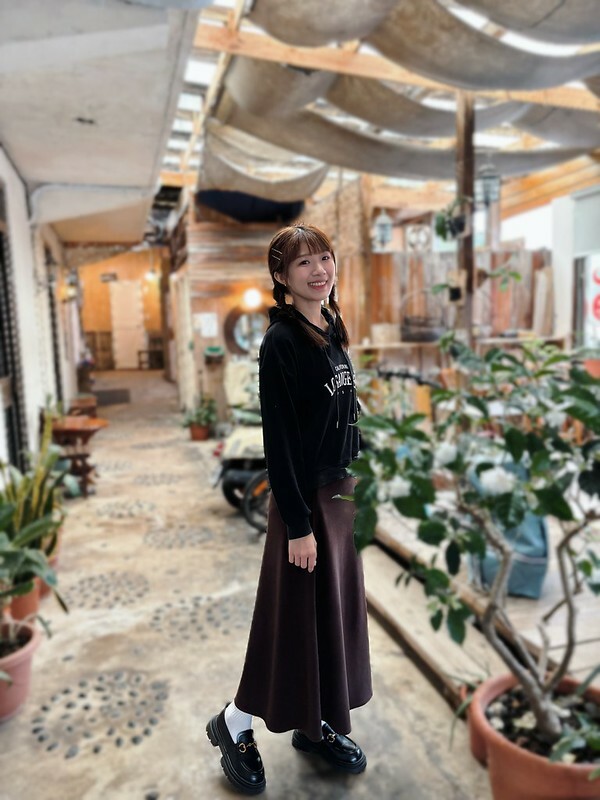 新北萬里泡湯｜小坂溫泉：家庭湯屋空間超大，乳白色硫磺泉很舒服，還能喝熱茶超讚！