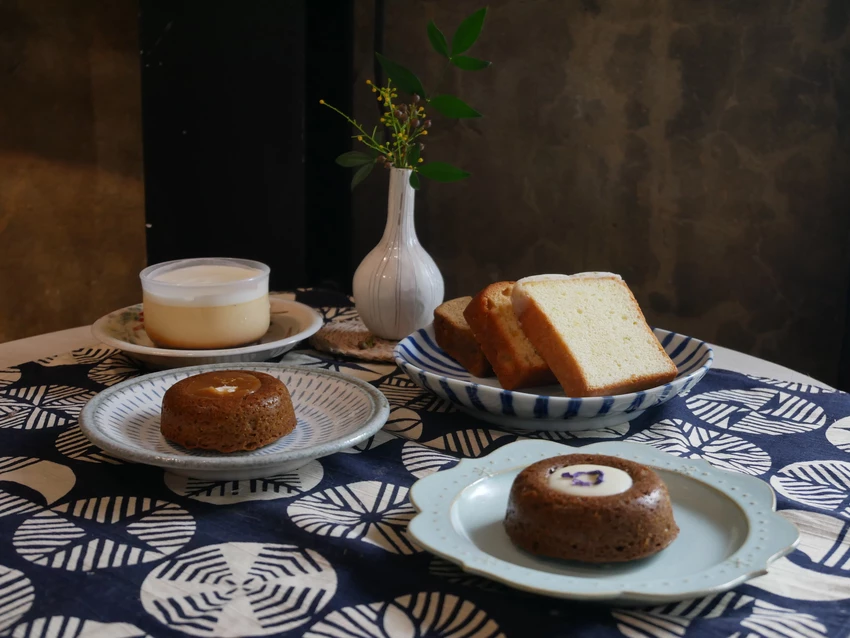 苗栗縣竹南鎮日初甜室 Richu Dessert - 提供預訂甜點/彌月蛋糕/禮盒製作/烘焙課程的甜點工作室,每月有限定開放日可以現場選購或預定甜點,推薦莎瓦琳,口味眾多又香甜(❤️ ω ❤️)