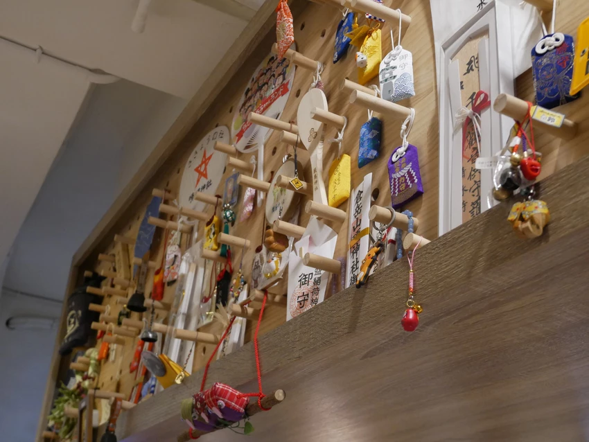 陽台terrase2号店（慈惠店）- 中壢威尼斯影城旁的日系複合式咖啡廳，必點招牌珍奶！！！ *不收服務費，低消一人一杯飲品╰(*°▽°*)╯