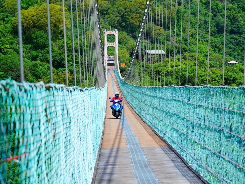高雄市茂林區走訪多納高吊橋、小長城步道、瑪姿餐廳｜秘境景點＋原民美食全攻略！【高雄多納部落一日遊】