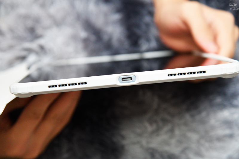 【iPad配件開箱】Spigen iPad Air Skin