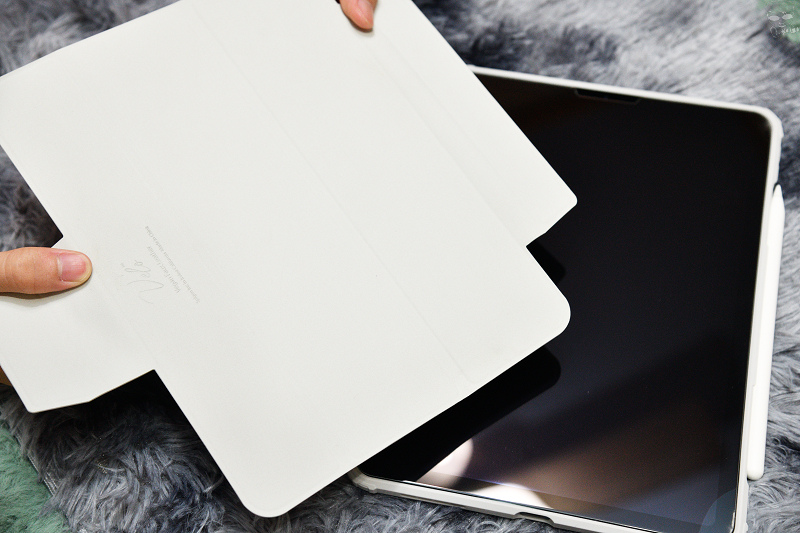 【iPad配件開箱】Spigen iPad Air Skin