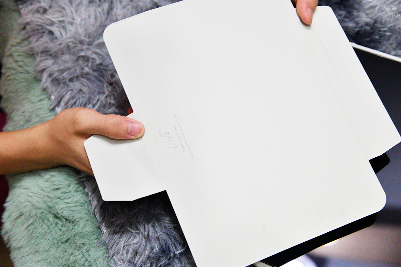 【iPad配件開箱】Spigen iPad Air Skin