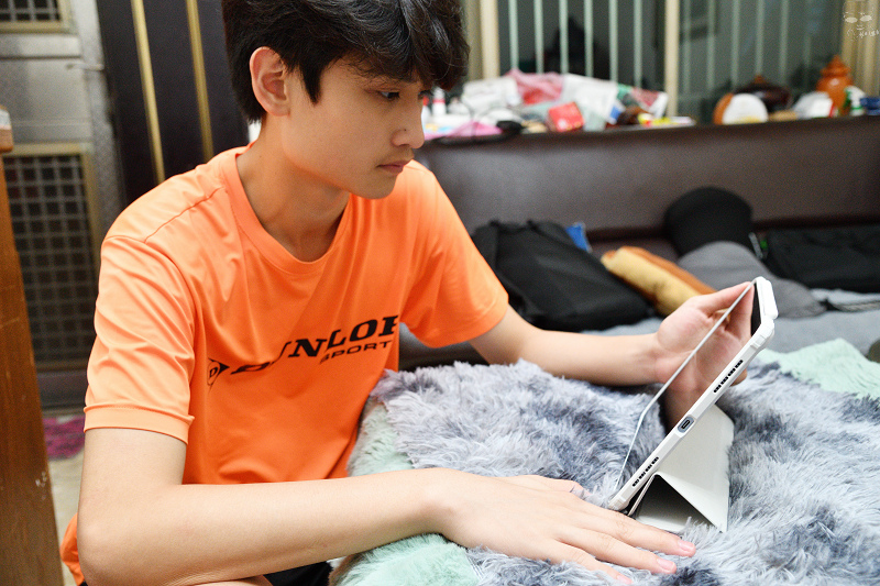 【iPad配件開箱】Spigen iPad Air Skin