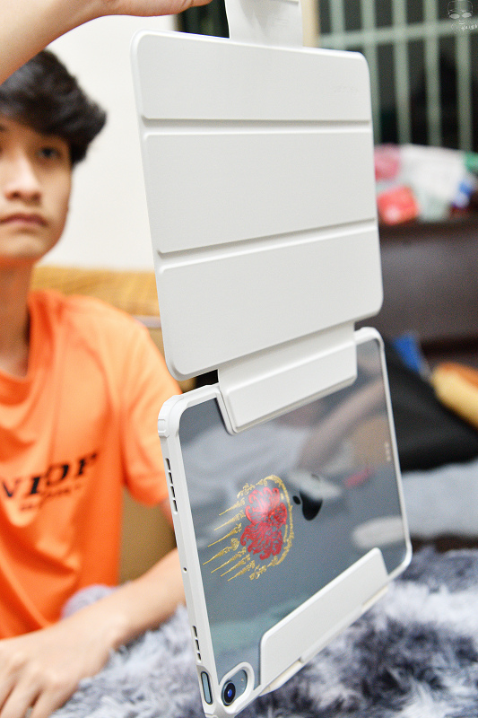 【iPad配件開箱】Spigen iPad Air Skin