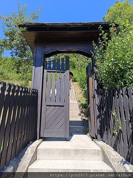 Conacul Maldar飯店景觀餐廳午餐，還有多種溫帶水