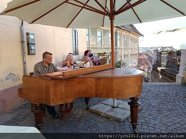 中世紀古城錫比烏Sibiu,外西凡尼亞地區最多日耳曼民族的地 中世紀古城錫比烏Sibiu,外西凡尼亞地區最多日耳曼民族的地