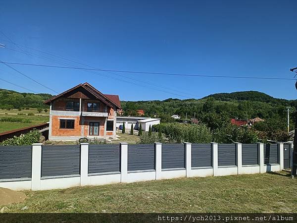 Conacul Maldar飯店景觀餐廳午餐，還有多種溫帶水