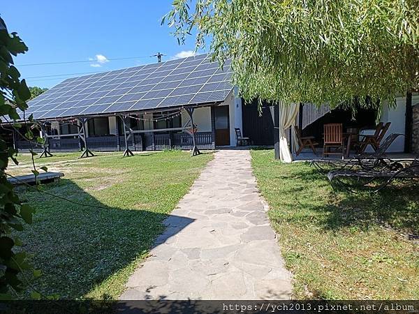 Conacul Maldar飯店景觀餐廳午餐，還有多種溫帶水