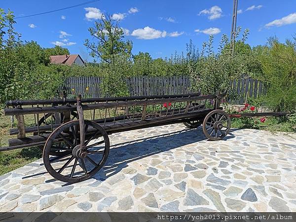 Conacul Maldar飯店景觀餐廳午餐，還有多種溫帶水